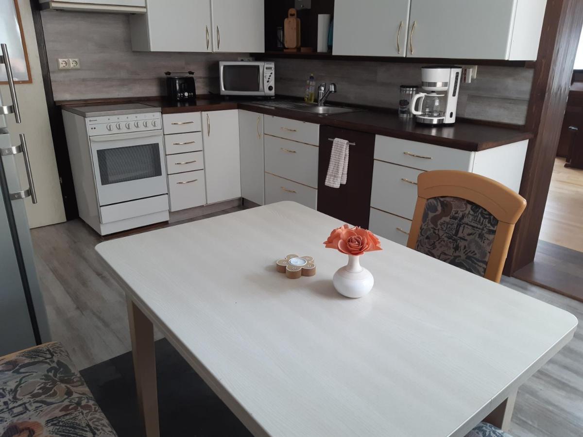 Ferienwohnung Weiss Ауе Екстериор снимка